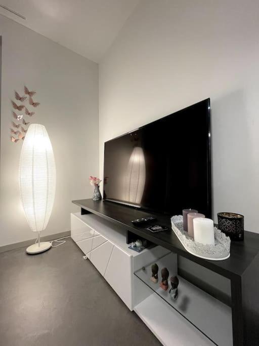 Five Stars Comfort Apartment Lugano Near The Lake מראה חיצוני תמונה