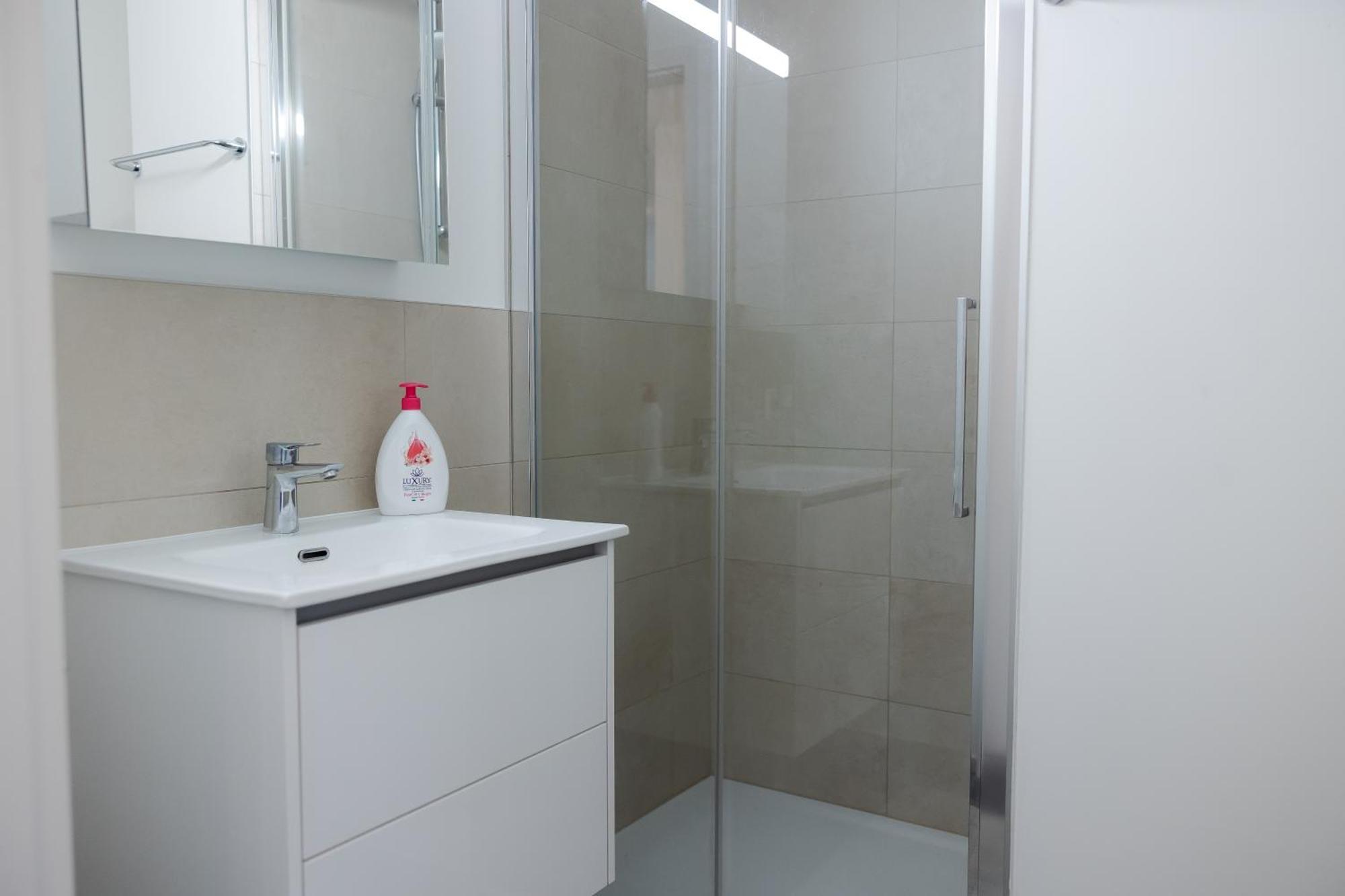 Five Stars Comfort Apartment Lugano Near The Lake מראה חיצוני תמונה
